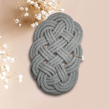 Dessous de plat ovale gris