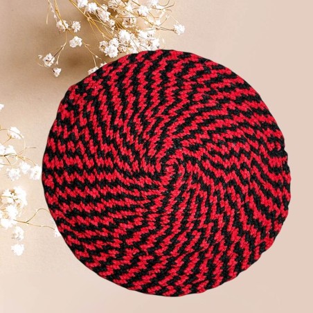 Dessous de plat rond rouge et noir