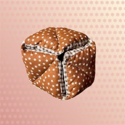 Balle flexagone marron